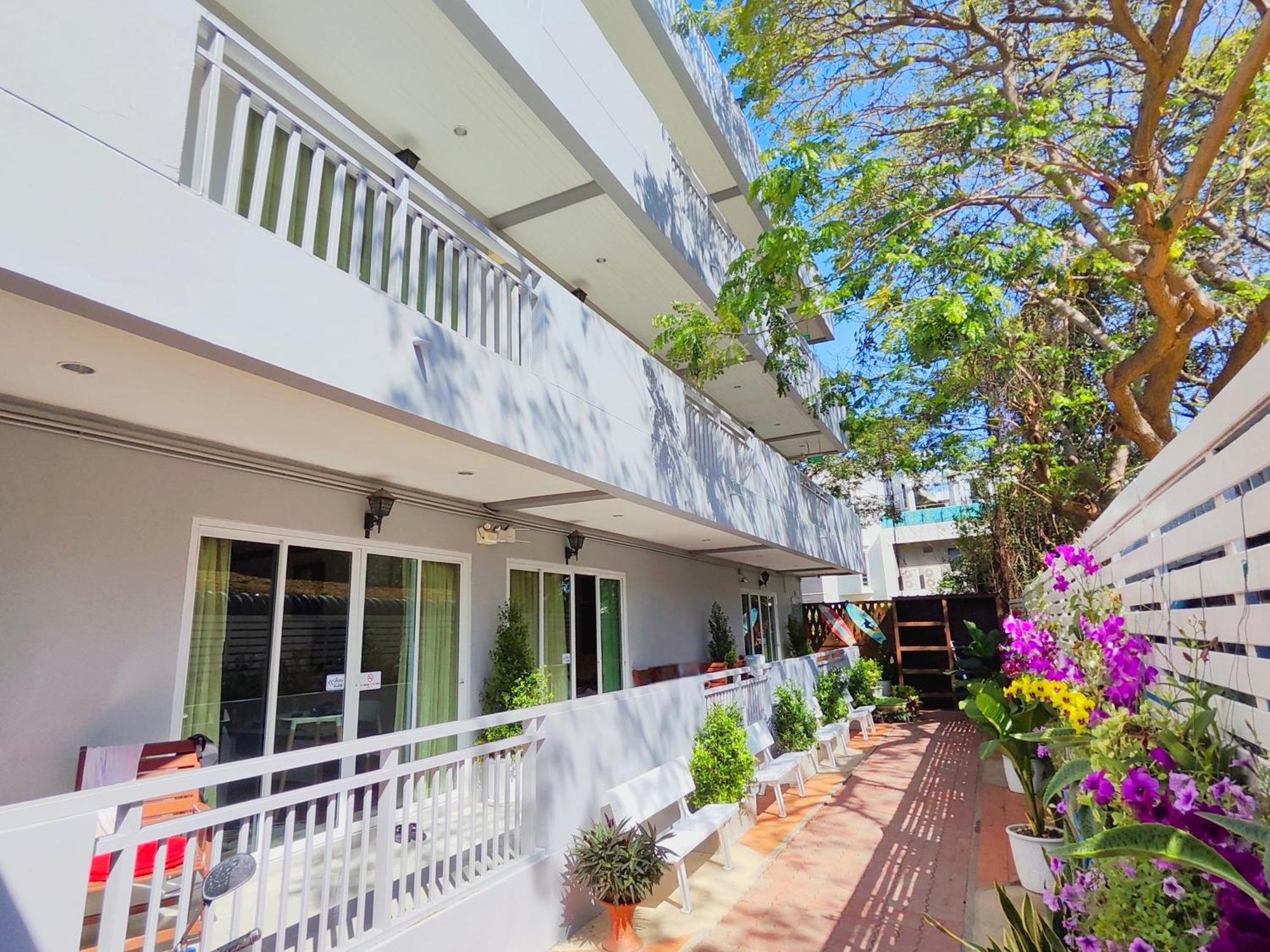 The Phen House Hotel HHQ Exterior foto